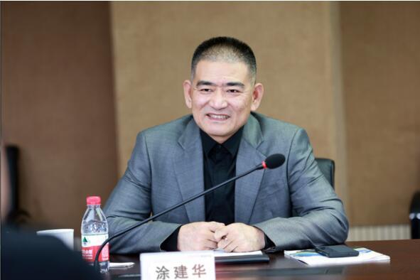 全國政協(xié)委員、隆鑫控股董事會主席涂建華：回收拆解成汽車全產(chǎn)業(yè)鏈中的弱項